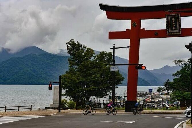 1- Day Private Tour to Nikko Tochigi With English Speaking Driver - Shinkyo Bridge: the famous red bridge and the moment before the shrines