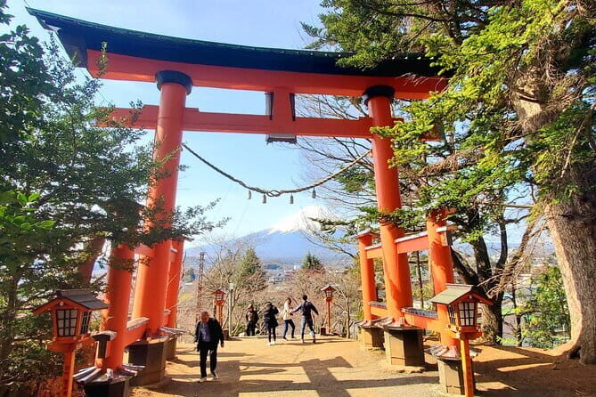 2 Days Tokyo ,Mount Fuji / Hakone Private Tour from Tokyo - Day 2 in Hakone: Building Mount Fuji Photos into the Day