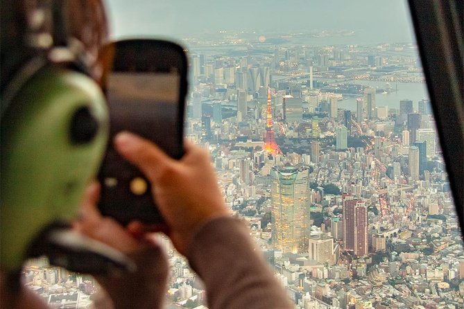 30-Min Tokyo Central Private Heli Tour– Asakusa, Skytree, Shibuya - Shibuya Crossing From Above: The View That Changes the Street
