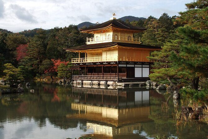 9-Day Japan and South Korea Highlight Tour - Seoul Palaces and Royal Guard Ceremony: Gyeongbokgung and Changdeokgung