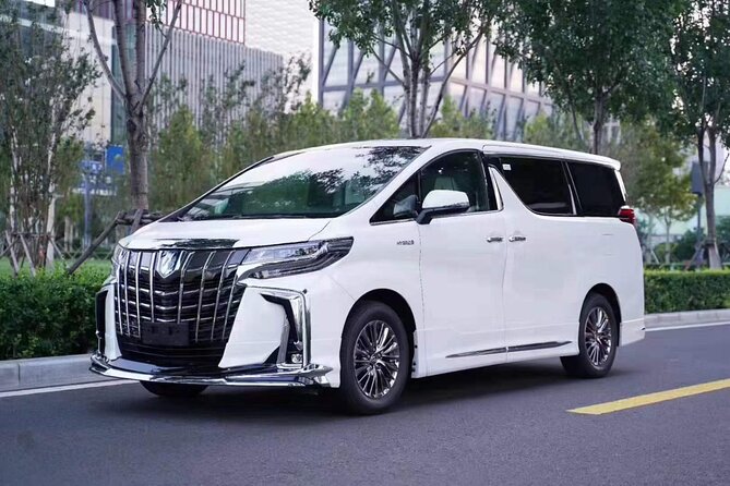 Airport transfer between Haneda and Tokyo or Disney or Yokohama - Price and value: when $122.25 per group makes sense