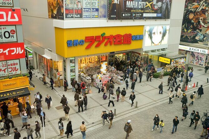 Akihabara Tour with Vintage Gaming Anime and Gachapon Experience - Akiba Hobby Akihabara: Anime and Model Shopping Without Getting Lost