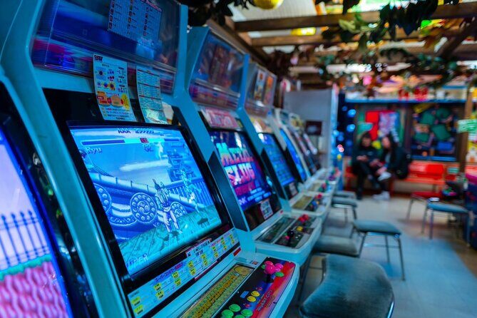 Akihabara Tour with Vintage Gaming Anime and Gachapon Experience - Akihabara Gachapon Hall: 500+ Capsules and the Smart Way to Pick