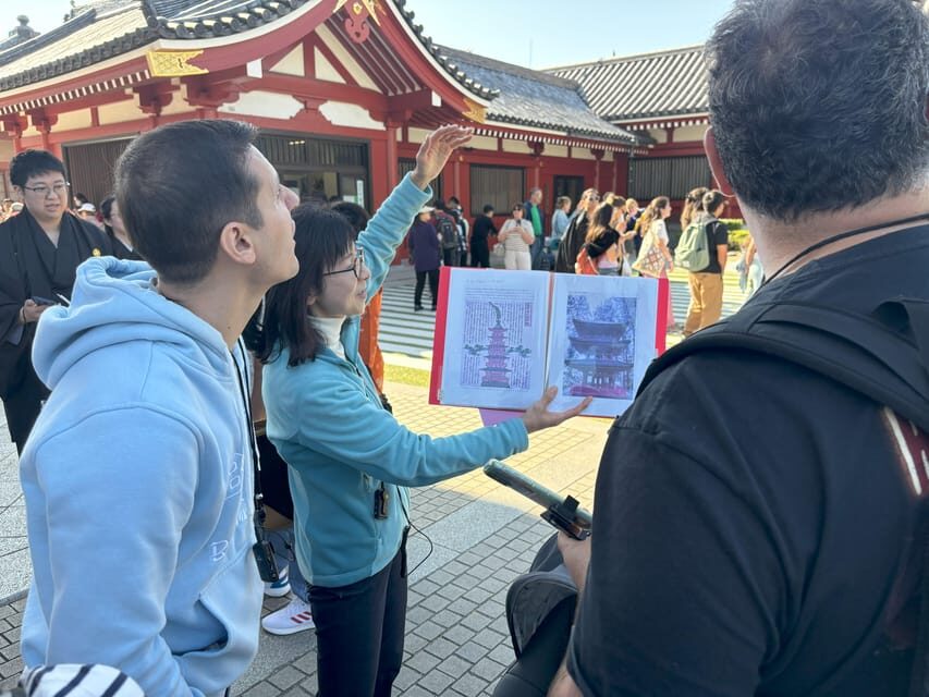 Asakusa: A Big-picture History Walk to Know Japan - Hōzōmon Gate: the 1,000-year Japan–West mindset surprise