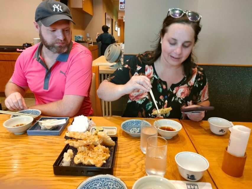 Asakusa Historical And Cultural Food Tour With A local Guide - Nakamise Shopping Street: 30 minutes of snacks and simple shopping wins