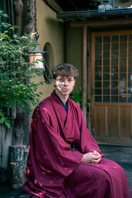 Asakusa Kimono Photography Tour - Choosing the Right Look: Styling, Hair, and Accessories