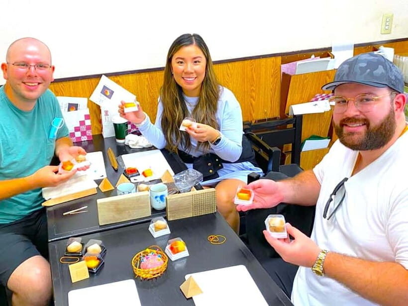 At an Antique Shop, Tea Ceremony and Japanese Sweets Forming - Start by Walking the Antiques First