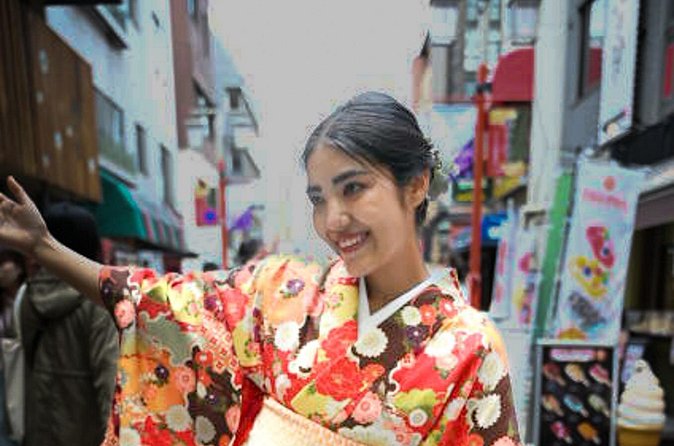 Beautiful Kimono photoshoot in Tokyo - Posing Tips You Actually Need (Not Just Take a Picture)