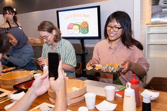 Best Sushi Making Class in Tokyo: Sushi Making Class Shibuya - Price and Value: What $31.63 Buys You in Real Life