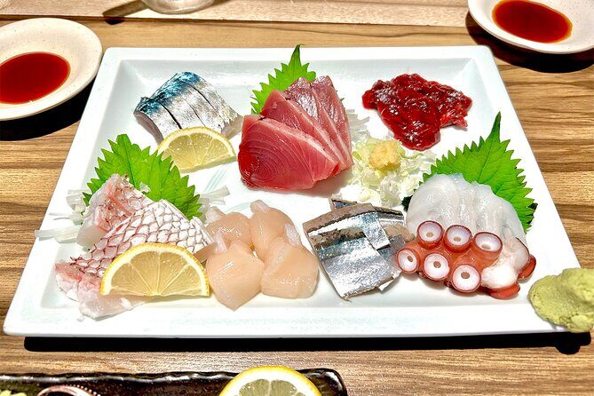 【Contemporary Culture】Bar Hopping I Always Visit in Shinjuku! - Two Kabukicho stops: izakaya bites first, then a bar night