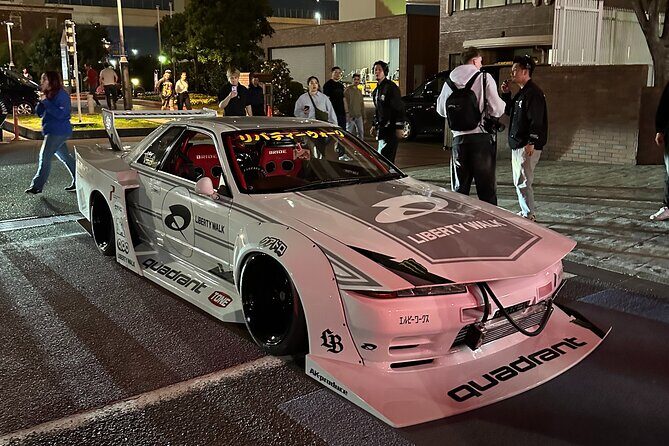 Daikoku JDM car meet experience in a GTR-R35 - Why a GT-R R35 night drive to Daikoku feels special