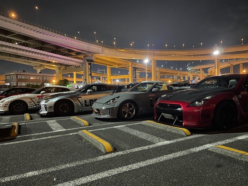 Daikoku Parking Area : JDM car meet tour by a local Japanese - Tatsumi 1st PA: the quick photo stop with the right mood