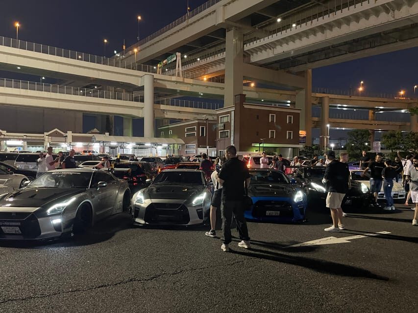 Daikoku Parking : going by this mini JDM - one customer only - Who should book this, and who should skip it