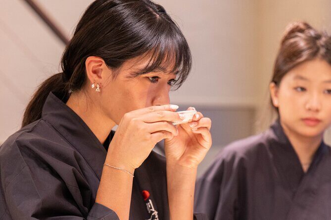 Discover Japanese Umami: Onigiri & Dashi Masterclass in Tokyo - The Meal, the Sake, and What You Take Home
