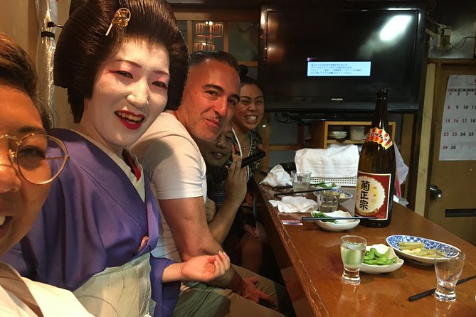 Drinks with Geisha - Why Drinks with Geisha feels different than a banquet
