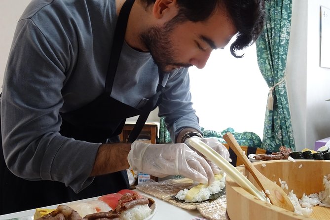 Experience all of Japanese culture and Japanese food experience classes "origami, udon, Japanese food, green tea, calligraphy" in 4 hours - Price and value for $92.50 in about 4 hours