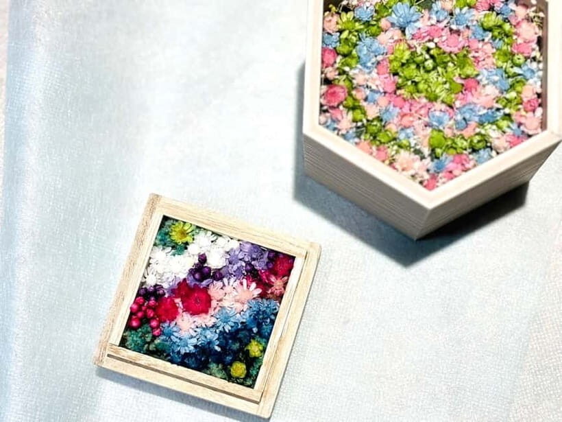 Experience Crafting a Flower-Adorned Mini Japanese Garden - What You’re Making: a Japanese Flower-Box Diorama