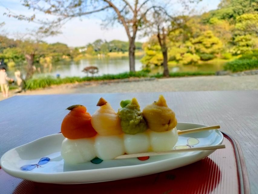 'Feel Yokohama!'Private tour in English - Chinatown Lunch and Monkey Magic Cafe Tea Ceremony