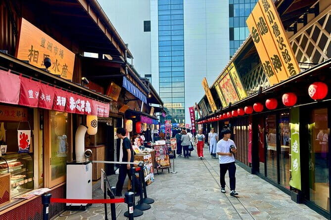 Fish Market & Tokyo Skyline Private Walking Tour - Price and logistics: what you’re paying for at $179.63 per person