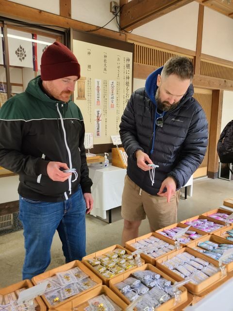 From Kawaguchiko: Mt. Fuji Private Tour with a Local Guide - Oishi Park and Kubota Itchiku Art Museum: Fuji Views Plus Culture