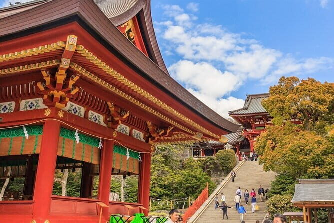 From Tokyo Kamakura, Hachimangu Shrine and Enoshima Full Day Tour - A day that links Tokyo convenience with coastal calm