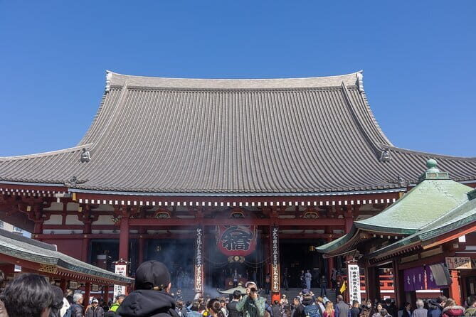 From Tokyo Kamakura, Hachimangu Shrine and Enoshima Full Day Tour - Enoshima Island: shrines, statues, and a lot of walking time