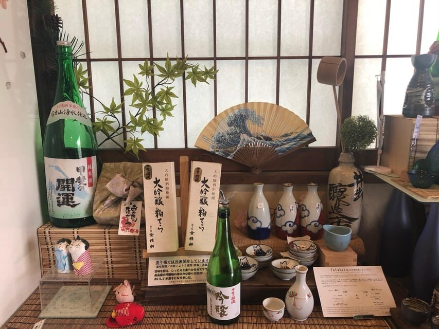 From Tokyo: Mount Fuji, Cruise and Sake Tour - Oishi Park at Kawaguchi Lake: short photo sprint, big payoff when clear