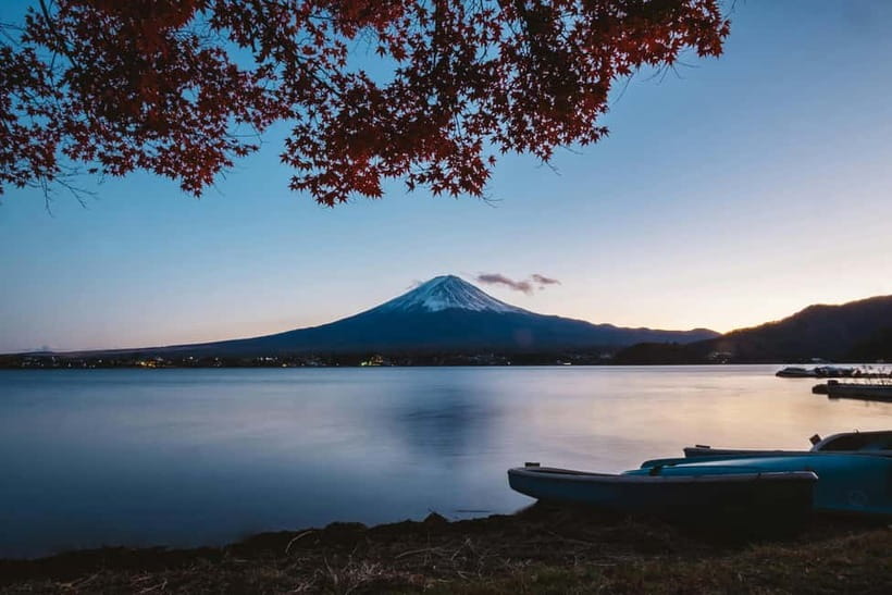 From Tokyo: Mount Fuji Full Day Customizable Private Tour - Lake Kawaguchiko and Oishi Park: Fuji reflections you can actually walk toward