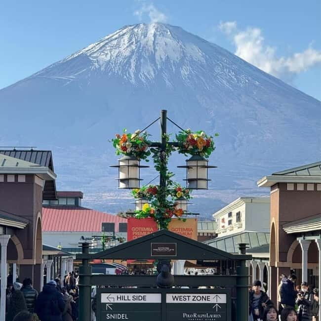 From Tokyo Private Mount Fuji & Hakone Day Trip With Pick Up - Stop-by-stop: the Fuji views start with Mount Fuji Station