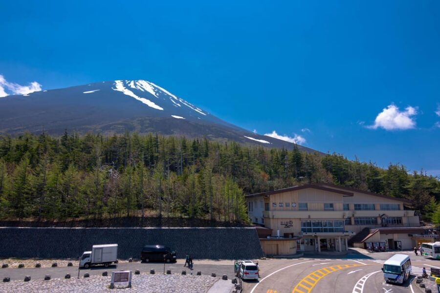Fuji/Hakone Private Tour, English speaking guide, Photograph - Saiko Iyashi-no-Sato Nenba: a living village stop