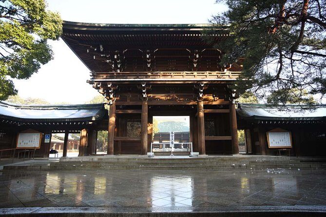 Full Day Tokyo Tour, From/To Tokyo,Yokohama, Narita, 2- 12 guests - Imperial Palace Area: The Visit Depends on Timing, and a Guide Helps