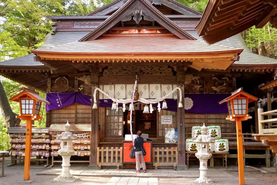 Full-Day Tour to the Picturesque Spots of Mount Fuji - Arakurayama Sengen Park and the Chureito Pagoda: the 400-step photo moment