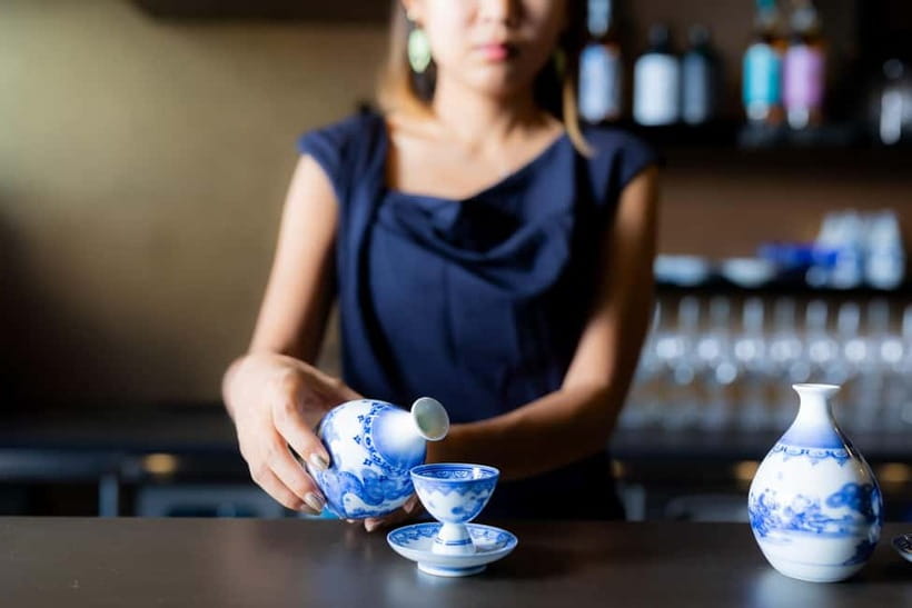 Ginza, Tokyo: Sake Experience with traditional vessels - The three-sake plan: how the tasting is structured for first-timers