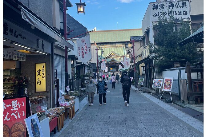 Goshuin Collecting & Garden Walk in Local Tokyo - The garden walk break: a nice counterweight to temple time
