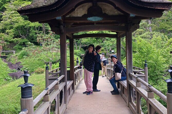 Guided History & Nature Exploration in the Yokohama Hill Area - Tea time at the salon: a real breather, not a sales stop