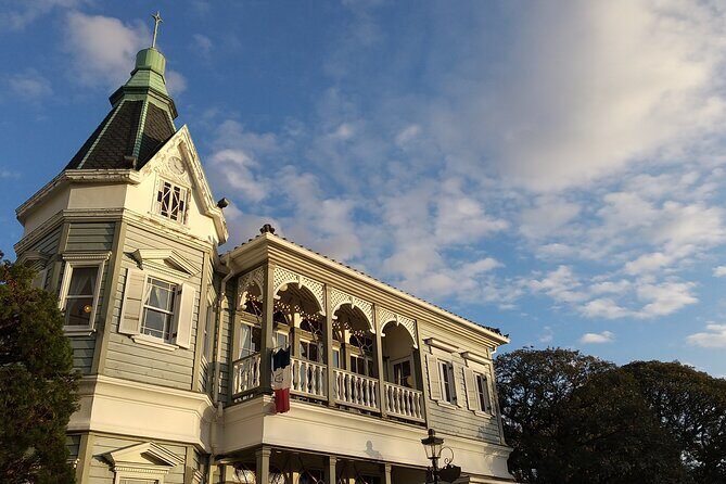 Guided History & Nature Exploration in the Yokohama Hill Area - Motomachi Shopping Street: Old “Bridge Street” Energy
