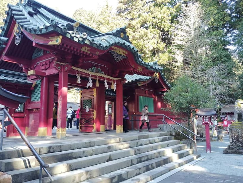 Hakone Adventure: Explore Nature’s Beauty and Tranquility - Owakudani: Steam, Sulfur Smell, and Active Volcanic Vents