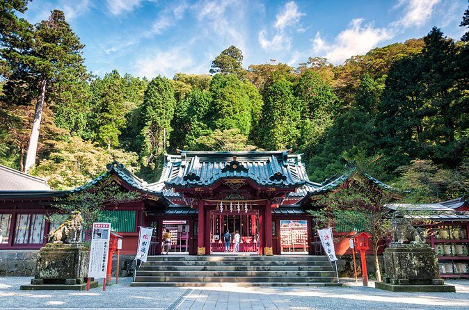 Hakone Private One Day Tour From Tokyo: Mt Fuji, Lake Ashi, Hakone National Park - Lake Ashi and Hakone Shrine: Shinto at the water’s edge