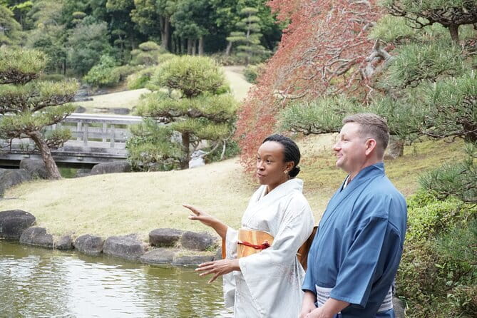 Highlight walking Tokyo tour with National Licensed guide - Public transportation in Tokyo is easier when someone maps it for you