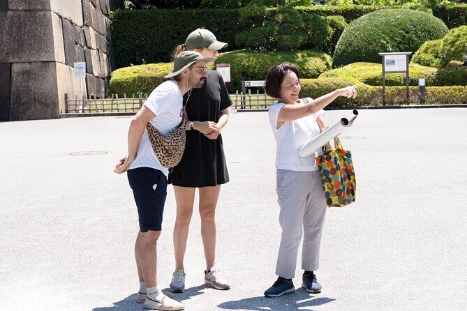 Imperial Palace or Edo Castle Time Trip Learning Walking Tour - Tokyo Station Start: The One Logistics Detail That Actually Matters