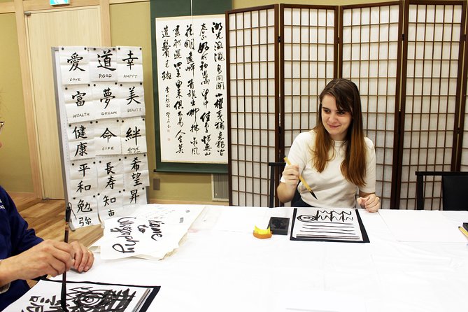 Japanese Calligraphy Experience - Instructor attention in a max-10 group