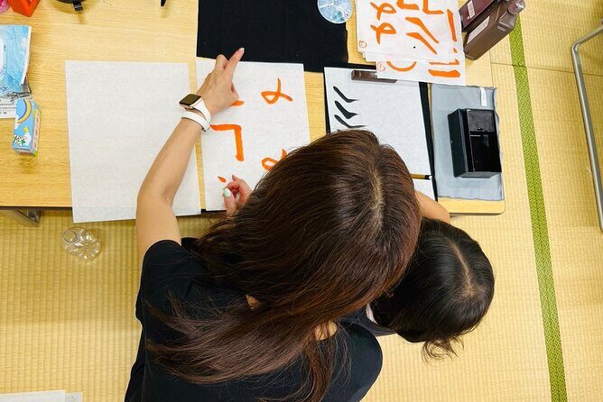Japanese culture and calligraphy in Tokyo! - Your 1.5-hour calligraphy flow: what actually happens