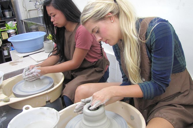 Japanese Pottery Class in Tokyo - The Class Flow: From Paperwork to 2–3 Shaped Pieces