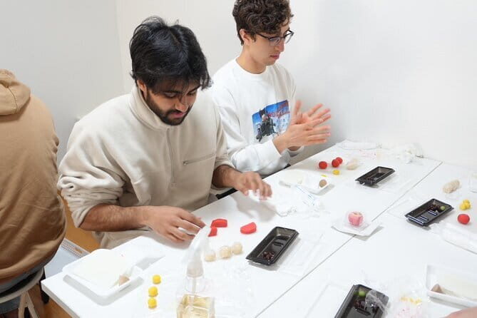 Japanese Sweets Making in Kamakura - Kotoku-in and the Great Buddha: The 13.35-Meter Icon