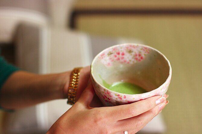 Japanese Traditional Breakfast and Tea Ceremony - Sweet treats, tea utensils, and small details you can copy later
