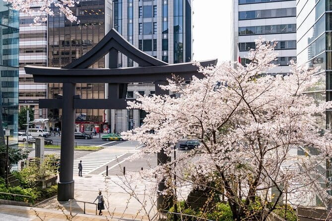 Japan's Best Mount Fuji Tour - Oishi Park (April to June): Lake Kawaguchi Views When the Timing Hits