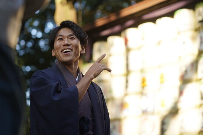 Join a Unique Cultural Ceremony at Tokyo's Meiji Shrine - Meeting at JR Yoyogi: simple start, clear arrival spot