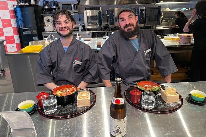Kaisendon and Sashimi Cutting Workshop - Building Your Kaisen-don Bowl: Sashimi Over Vinegared Rice