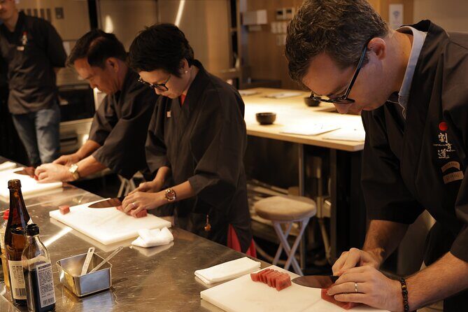 Kaisendon and Sashimi Cutting Workshop - Eating What You Made: Miso Soup and Sake Included