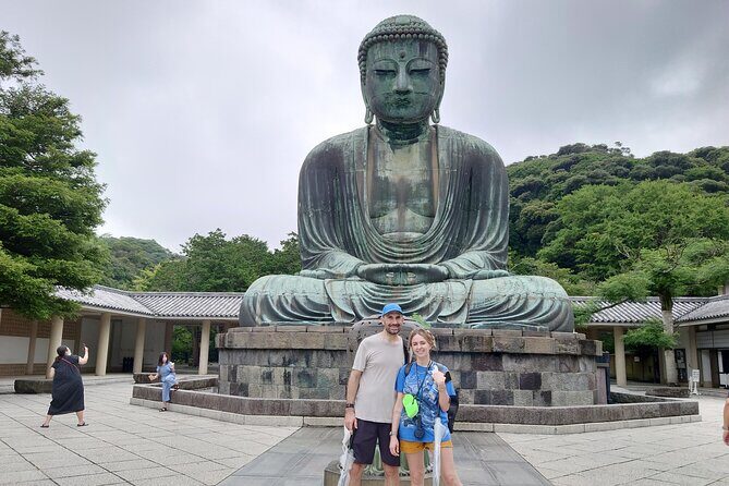 Kamakura Full Day Tour with Licensed Guide and Vehicle from Tokyo - Yuigahama Beach and Komachi-dori: coastal reset plus snack street